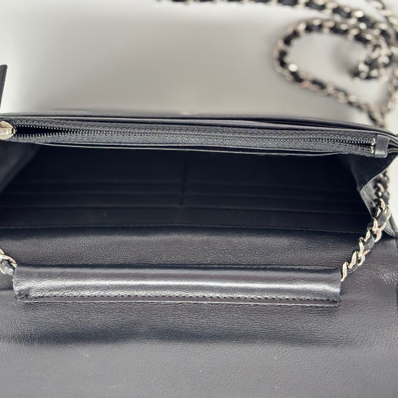 Chanel Mademoiselle Vintage Wallet On Chain - Picture 9 of 10